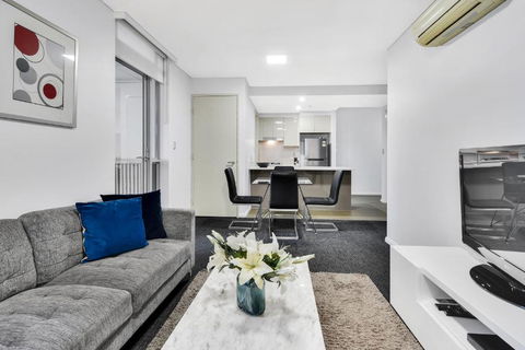 North Sydney Corporate Apartment MIL2251106 - Gold Coast 4U 0