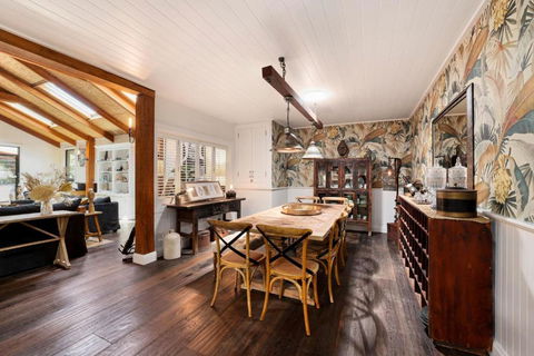 Oasis By Beach Stays - Accommodation Gold Coast 3