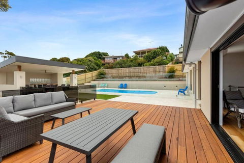 OASIS ON SUNSET - Tranquility Close To The Ocean - Accommodation Gold Coast 2