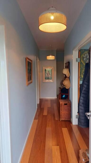 Ocean Blue - Linen, WiFi And Pet Friendly - Accommodation Gold Coast 3