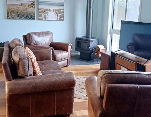 Ocean Blue - Linen, WiFi And Pet Friendly - Accommodation Gold Coast 1