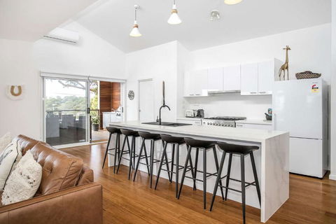 Ocean Blue - Accommodation Gold Coast 1