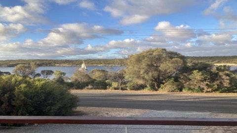 Off The Net - New Listing - Esplanade Property With Views Of The Channel - Accommodation Gold Coast 0