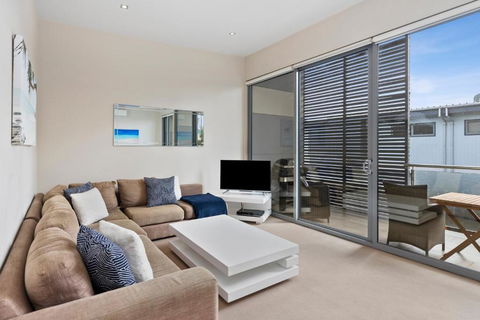 OG- By The Sea, 400m To Beach - Accommodation Gold Coast 1
