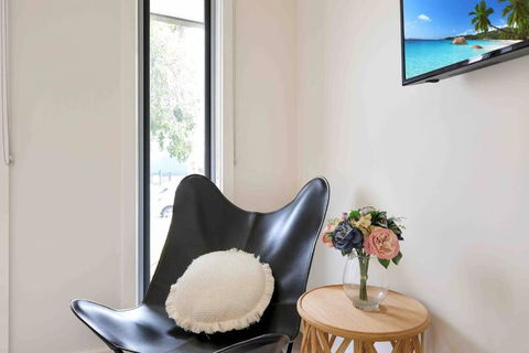 OG Spa Retreat- 3 Bedroom, Spa, Central, Aircon - Accommodation Gold Coast 3