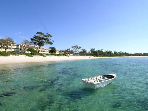 Oscars Pet Friendly Beach House 14 Tomaree Road - Gold Coast 4U 0