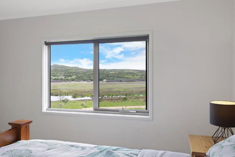 Otway Coastal Villas, 1 Bedroom Villa. - Gold Coast 4U 2