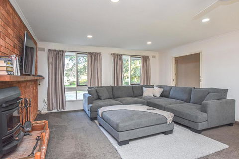 Ovens Valley Retreat - Accommodation Gold Coast 0