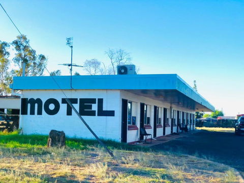OXFORD HOTEL MOTEL - Accommodation Gold Coast 2