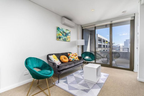 Parliamentary Triangle 1BR Apartment - Accommodation Gold Coast 0