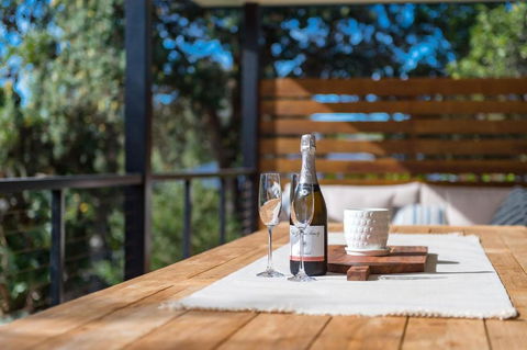 Pacific Sounds - Accommodation Gold Coast 1