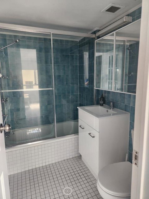 Pacific Surf Absolute Beachfront Apartments - Accommodation Gold Coast 2