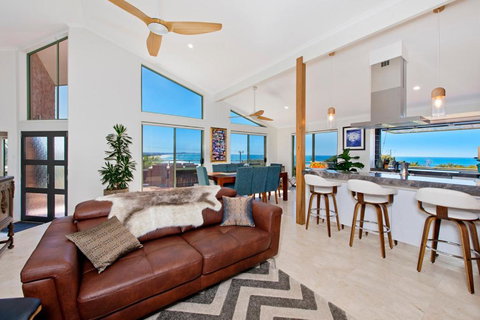 Panorama Beach House - Accommodation Gold Coast 2