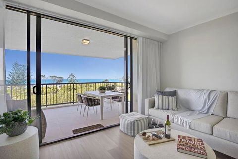 Panoramic Ocean View 2 Bed 2 Bath - Accommodation Gold Coast 3