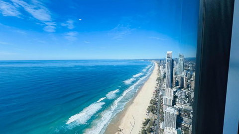 Panoramic Sea View Spectacular Vista Highrise 2BR - Accommodation Gold Coast 3