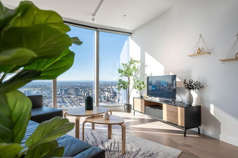 Panoramic View Highlevel 2brwest Side Swimgym - Accommodation Gold Coast 1