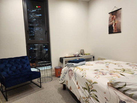 Parramatta Shared Apartment,gym,swimming Pool - Accommodation Gold Coast 1