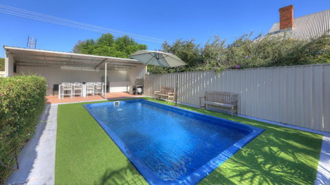Paruna Motel - Gold Coast 4U 2