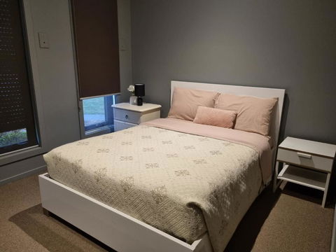 Peaceful 3 Bedroom House In Melton Vic - Accommodation Gold Coast 1