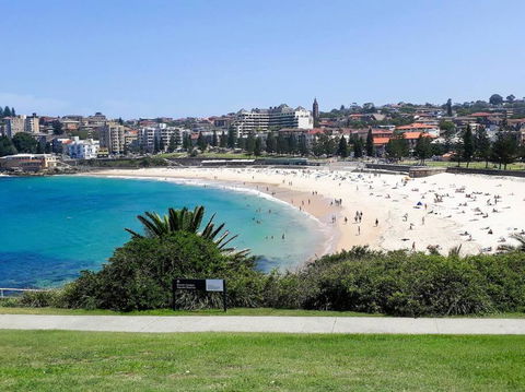 Penthouse Apartment Ocean Views - Accommodation Gold Coast 2