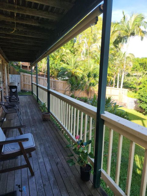 Poinciana Room - Gold Coast 4U 1