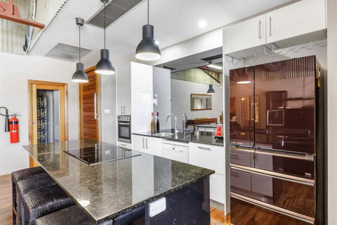 Platinum Precinct - The Apartment - 1 Gold Coast 0