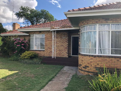 Pleasant View - Accommodation Gold Coast 0