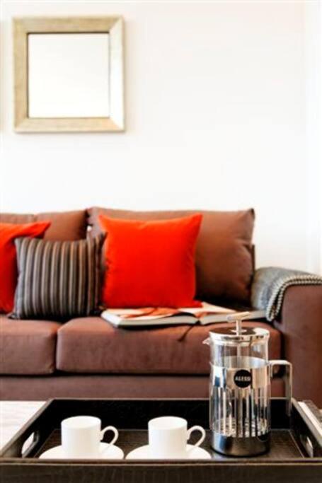 Perfectly Located Crows Nest Apartment C404 - Accommodation Gold Coast 1