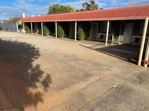 Peterborough Motel - Accommodation Gold Coast 2