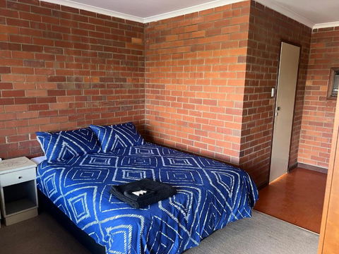 Pingelly Retreat Motel - Gold Coast 4U 1
