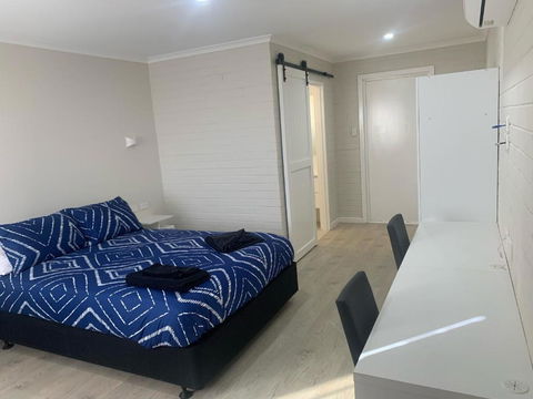 Pingelly Retreat Motel - Gold Coast 4U 3