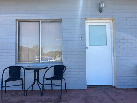 Pingelly Retreat Motel - Gold Coast 4U 2