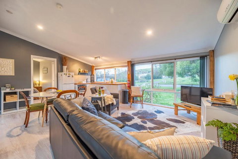 Platypus Waters B&B - Accommodation Gold Coast 0