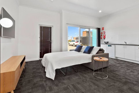 Port Lincoln Shark Apartment 6 - 1 Gold Coast 3