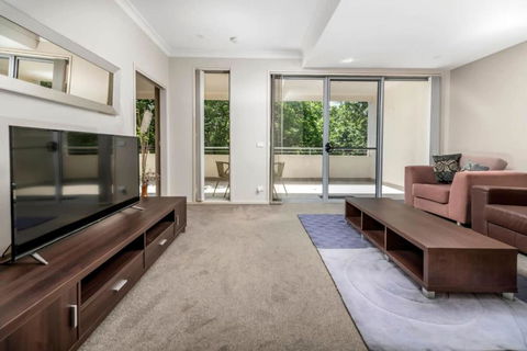 Quiet Apartment In Braddon ACT - Accommodation Gold Coast 3