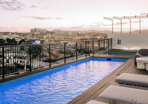 Rambla At Perry House - Accommodation Gold Coast 0