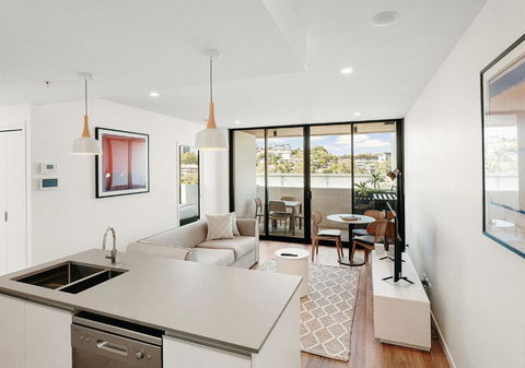Rambla At Perry House - Accommodation Gold Coast 2
