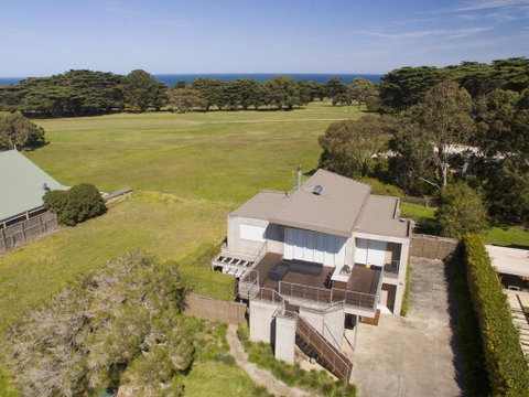 Pride And Prejudice - Accommodation Gold Coast 0