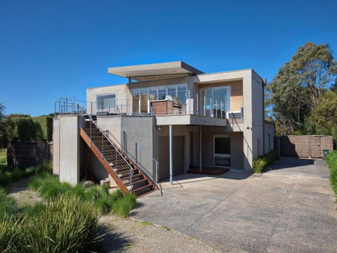 Pride And Prejudice - Accommodation Gold Coast 2