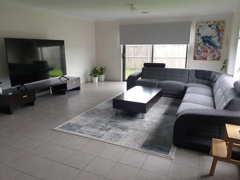 Prime Home Room No1 - Accommodation Gold Coast 0