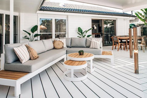 Prime Location With Pool - Walk To Coolum Beach - Accommodation Gold Coast 2