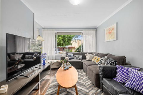 Private Pool Retreat In Watson - Accommodation Gold Coast 2