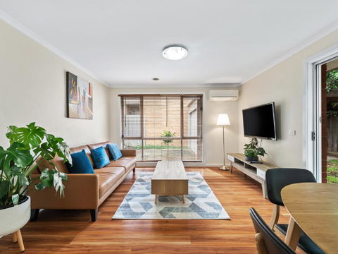 PRIVATE ROOM 4 And PRIVATE ROOM 5 Beside Monash University In Clayton - Gold Coast 4U 2