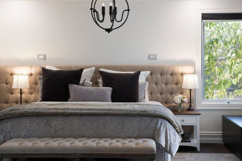 Provence Spa Villa 2 - Accommodation Gold Coast 0