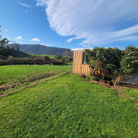 Pub In The Paddock - Accommodation Gold Coast 3