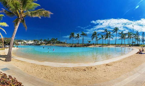 QCWA Cheerful Cottage - Airlie Beach - Accommodation Gold Coast 3