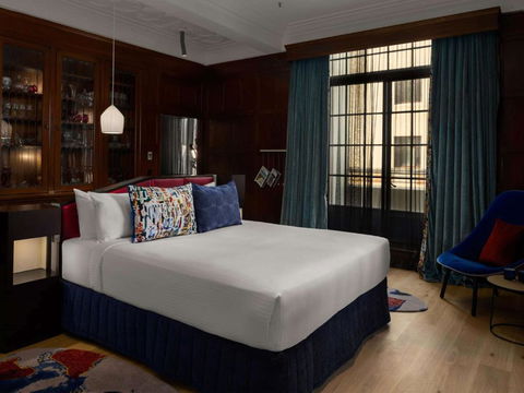 QT Sydney - Accommodation Gold Coast 3