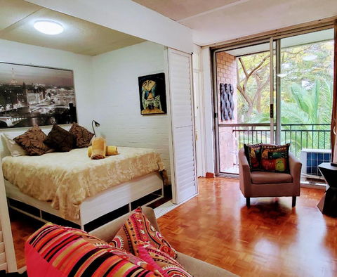 Quaint & Tranquil Subiaco 1 Bedroom Apartment - Accommodation Gold Coast 2