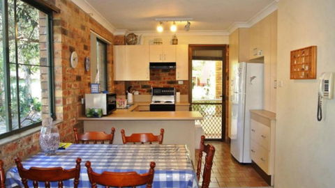 Quality Beachside Holiday - Accommodation Gold Coast 2