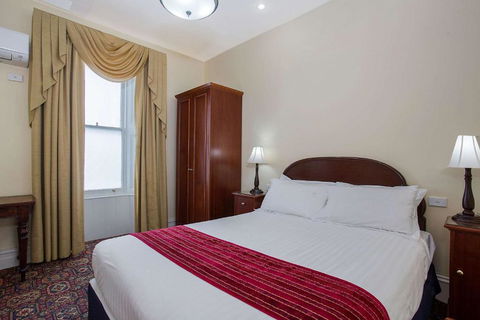 Quality Hotel Bentinck - Accommodation Gold Coast 1